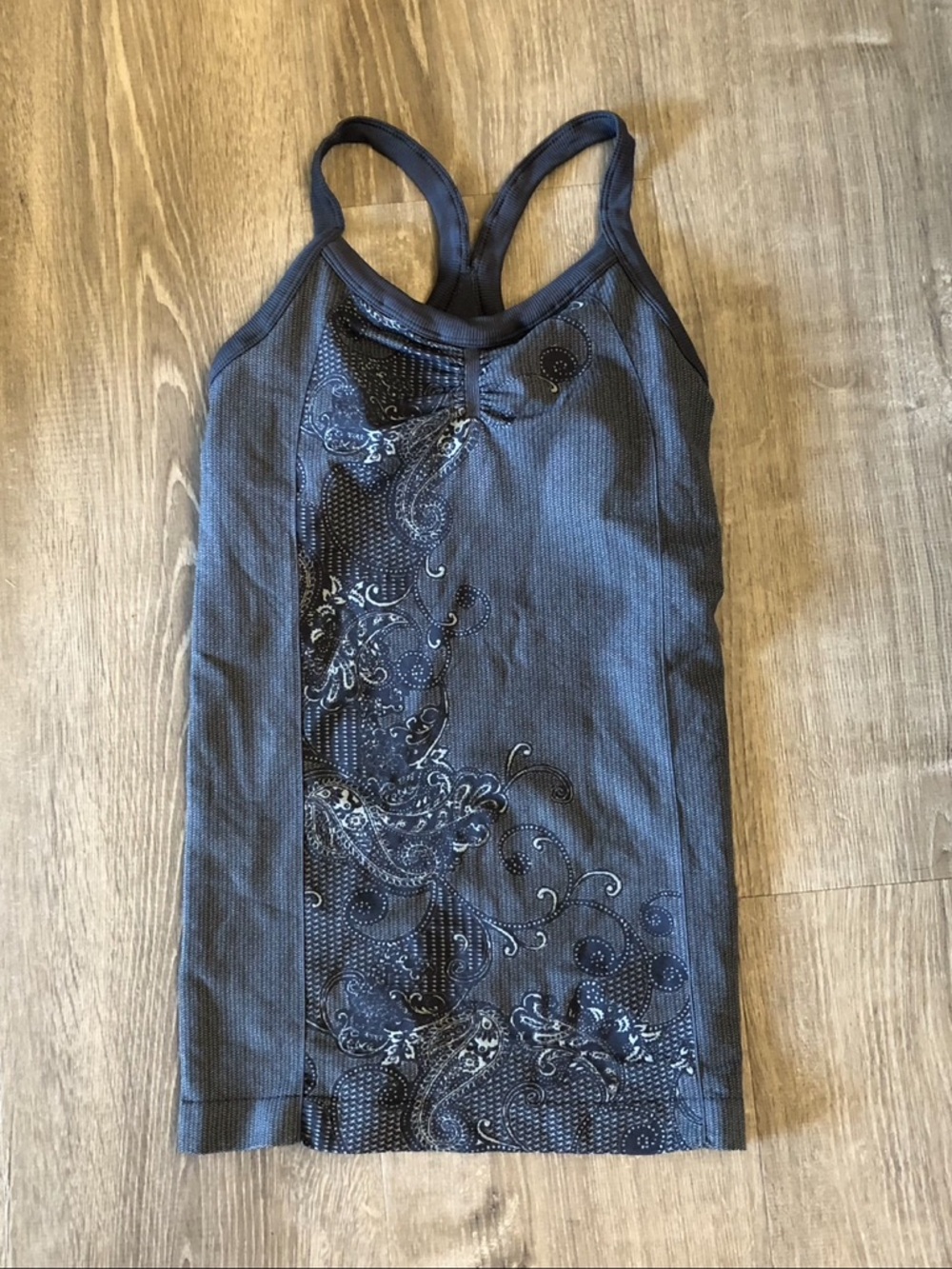 Athleta Seamless Ribbed Racerback Shelf Bra Tank in Muted Purple Small